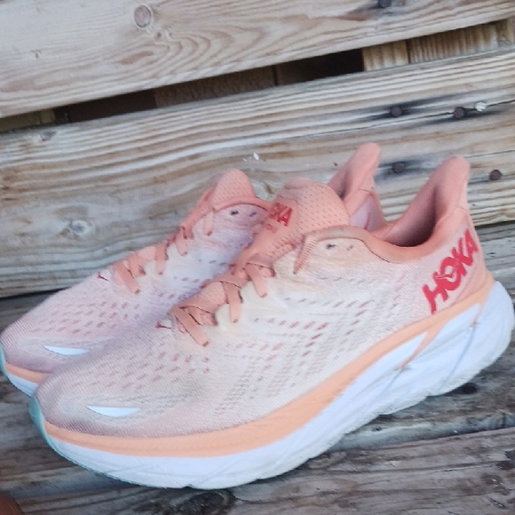 Hoka Clifton 8 Women's Coral Athletic Shoes - Picture 2 of 14